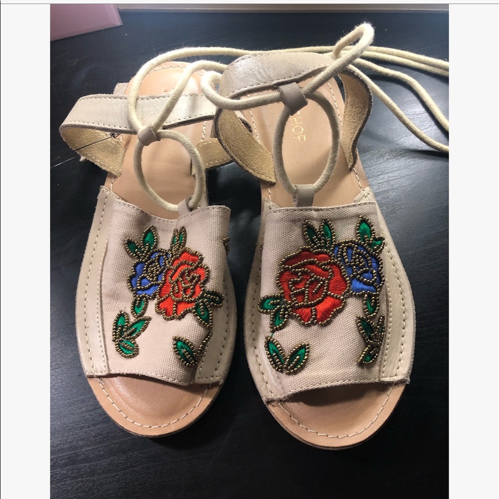 Topshop cute sandals 🌸